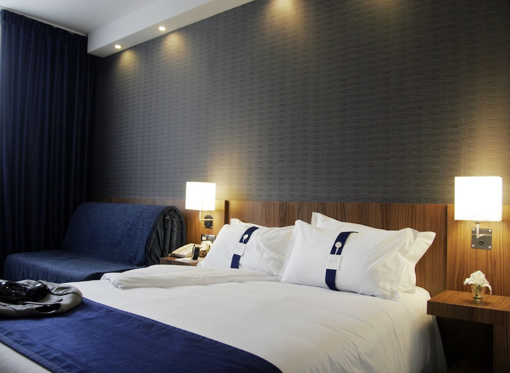 Holiday Inn Express Bilbao 12/56