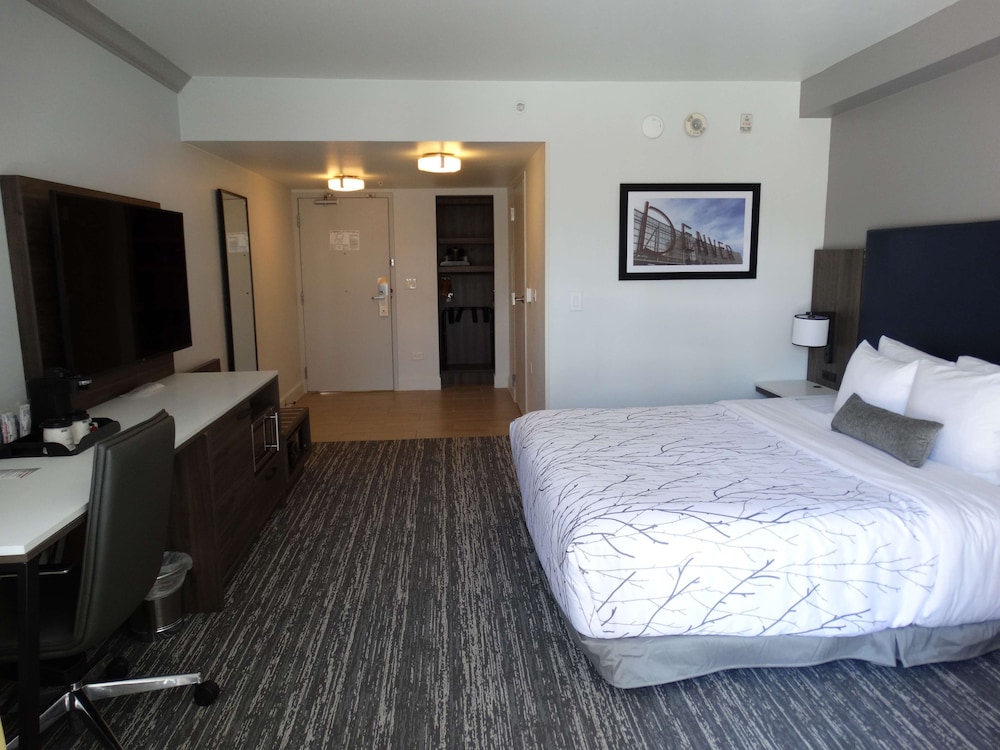 Best Western Denver East 8/37