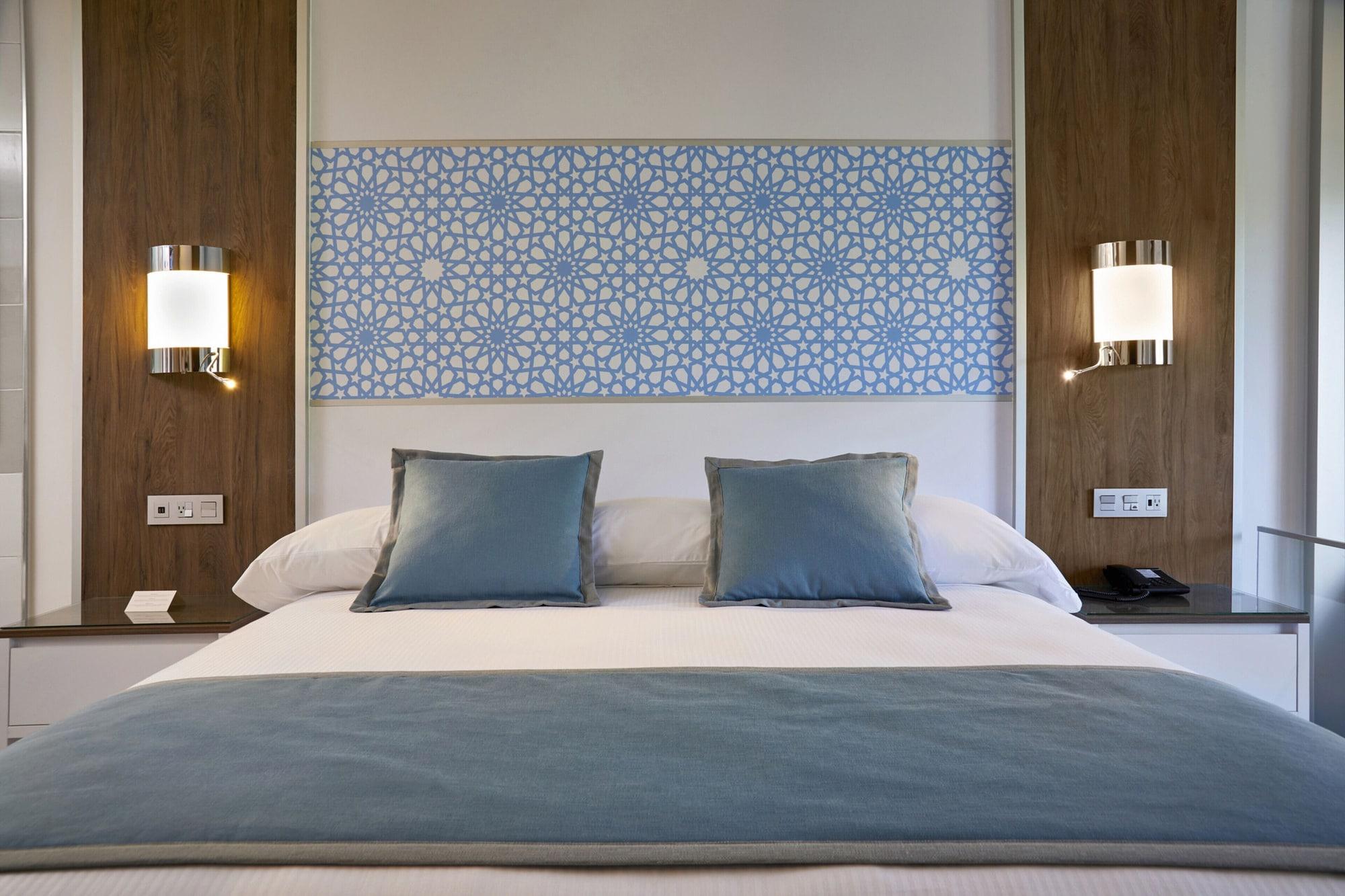 Connecting, Junior Suite, Superior