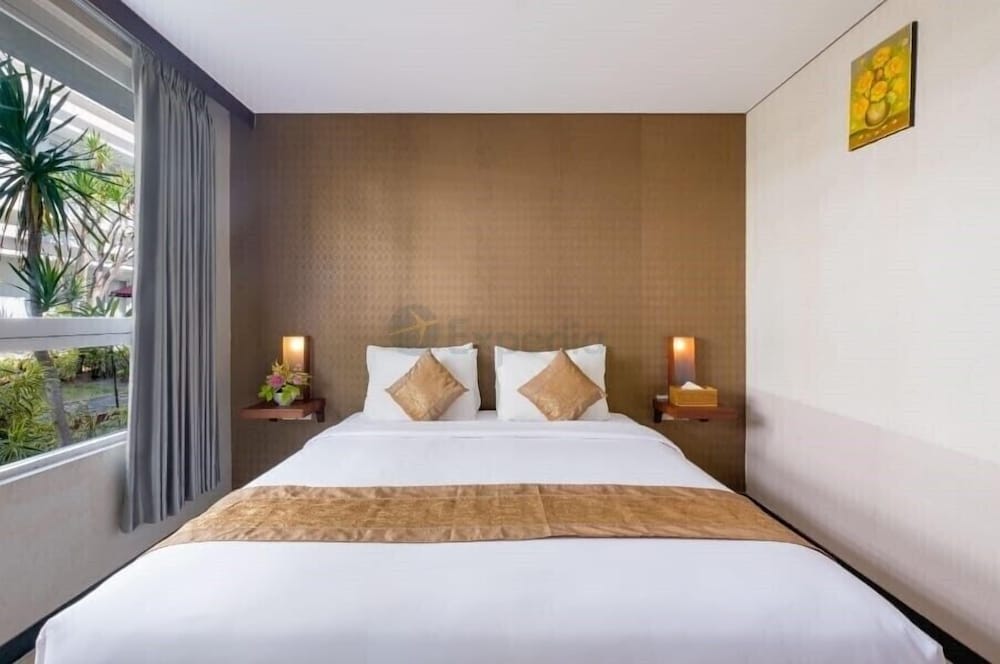 The Kanjeng Suites Kuta Galeria - Bali 13/56