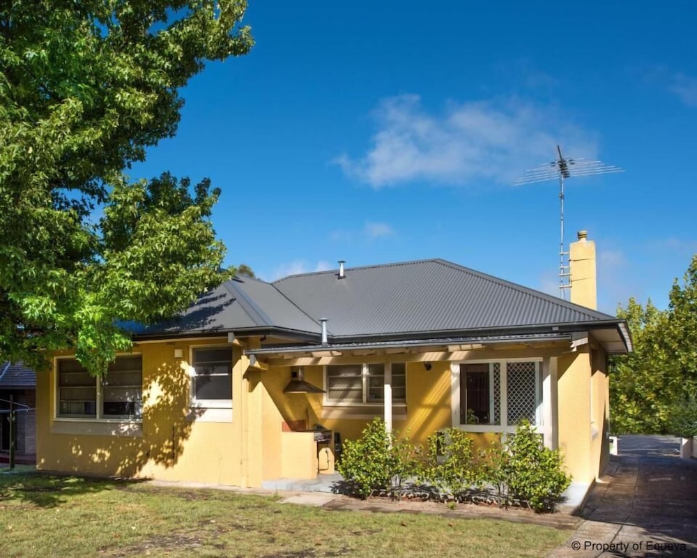 Echo Point Holiday Village 1/50