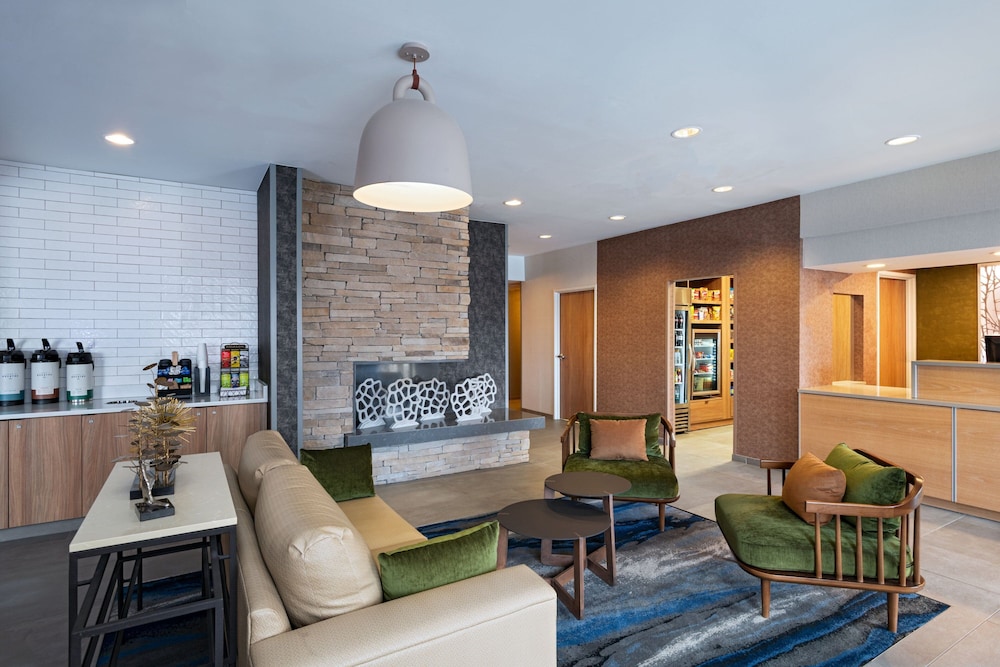 Fairfield by Marriott Inn & Suites Kansas City Airport 20/38