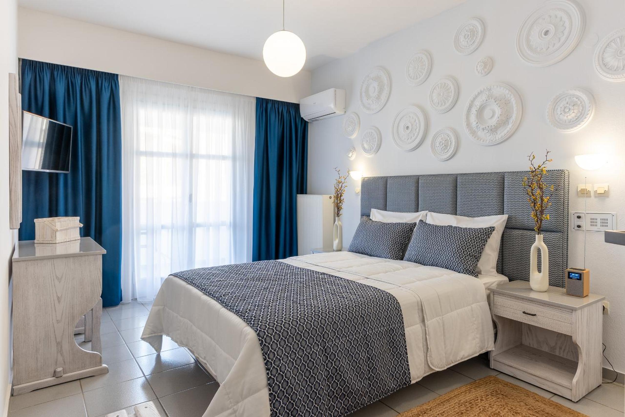 1 Bedroom, Apartment, Quintuple