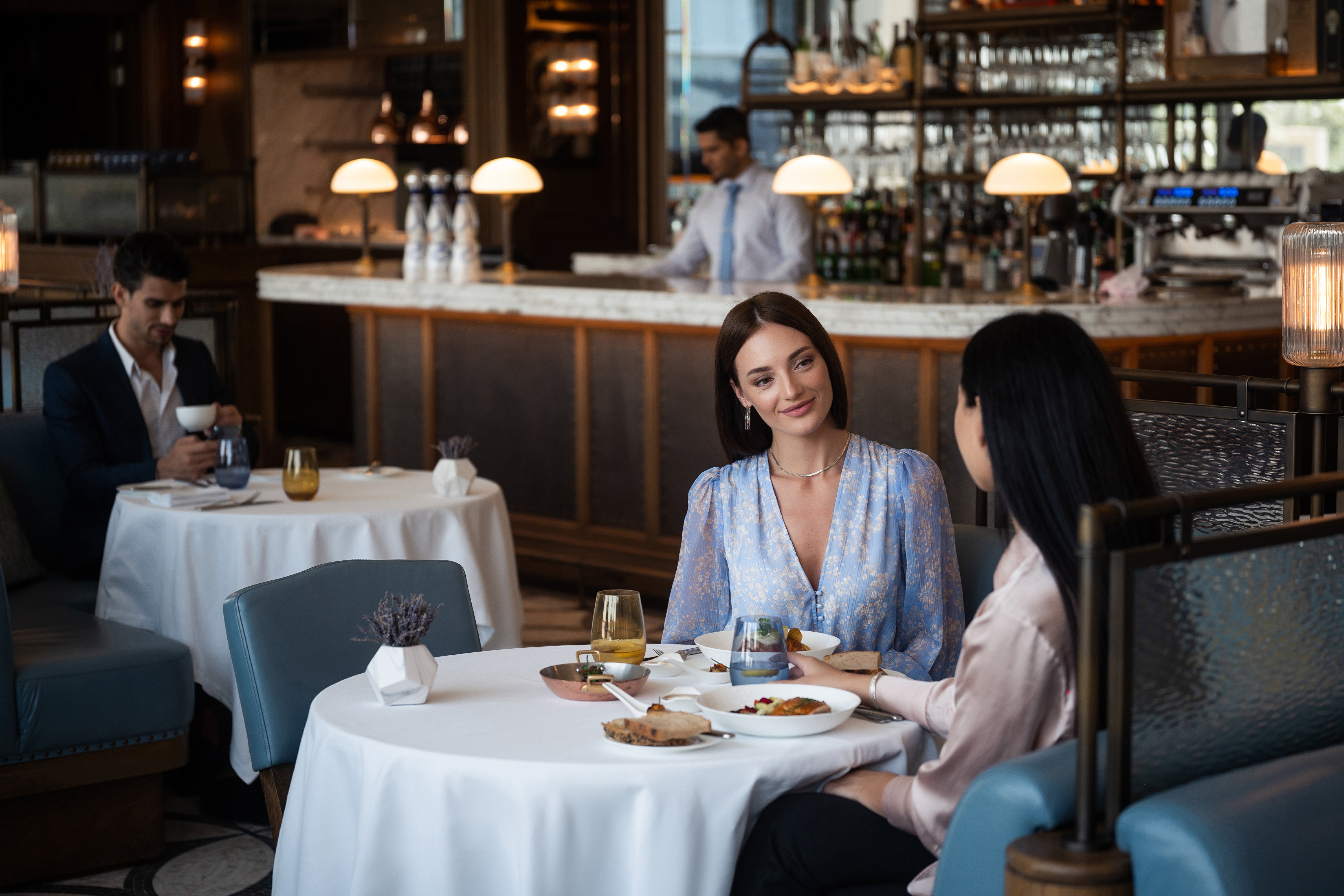 Four Seasons Hotel Dubai International Financial Centre 67/86
