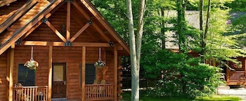 Swan Lake Resort 1/26