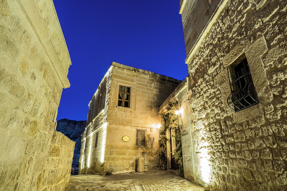 Hotel Temenni Evi 45/50