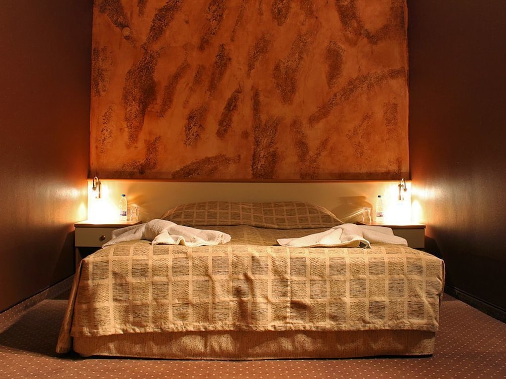 Brod Hotel 12/29