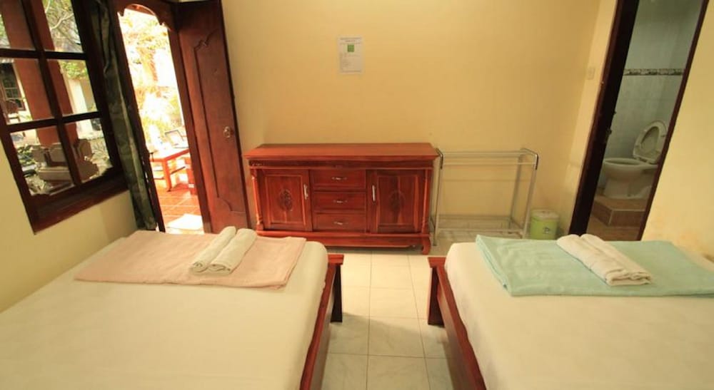 Suparsa S Home Stay 40/60
