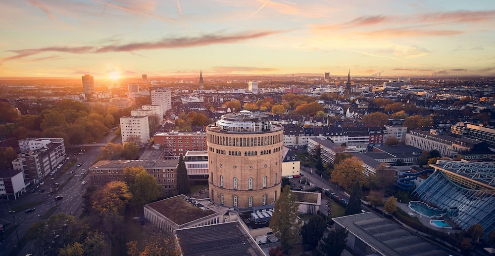 Hotel Wasserturm Cologne Curio Collection By Hilton 22/57