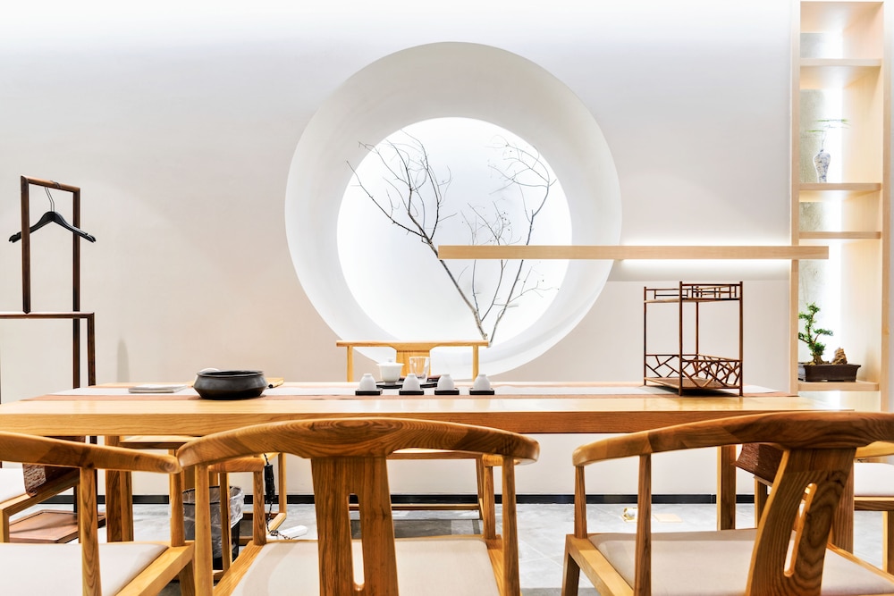 Atour Hotel (Chengdu Tongzilin) 54/61