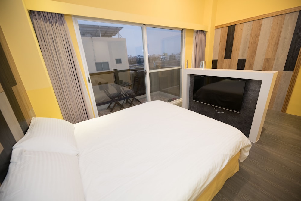 Penghu-Banff B&B 9/32