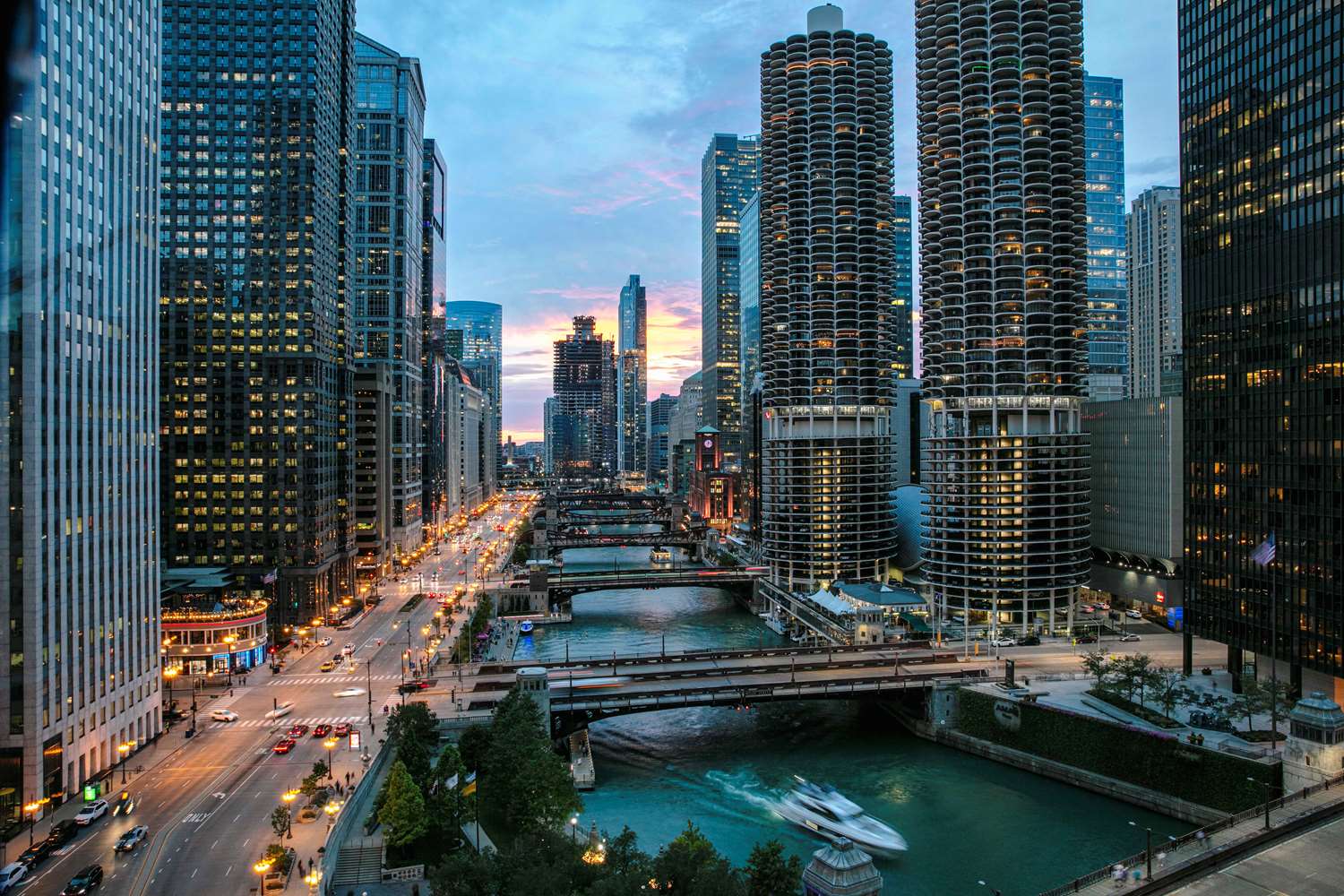 The Royal Sonesta Chicago Downtown 18/24