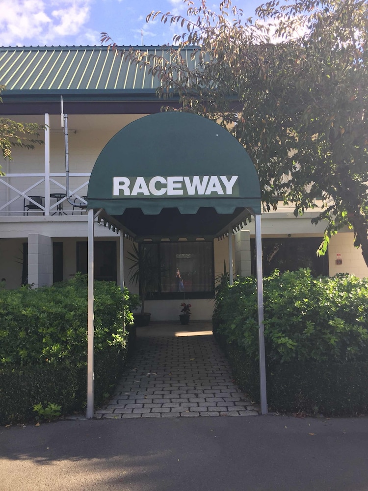 Raceway Motel 7/30