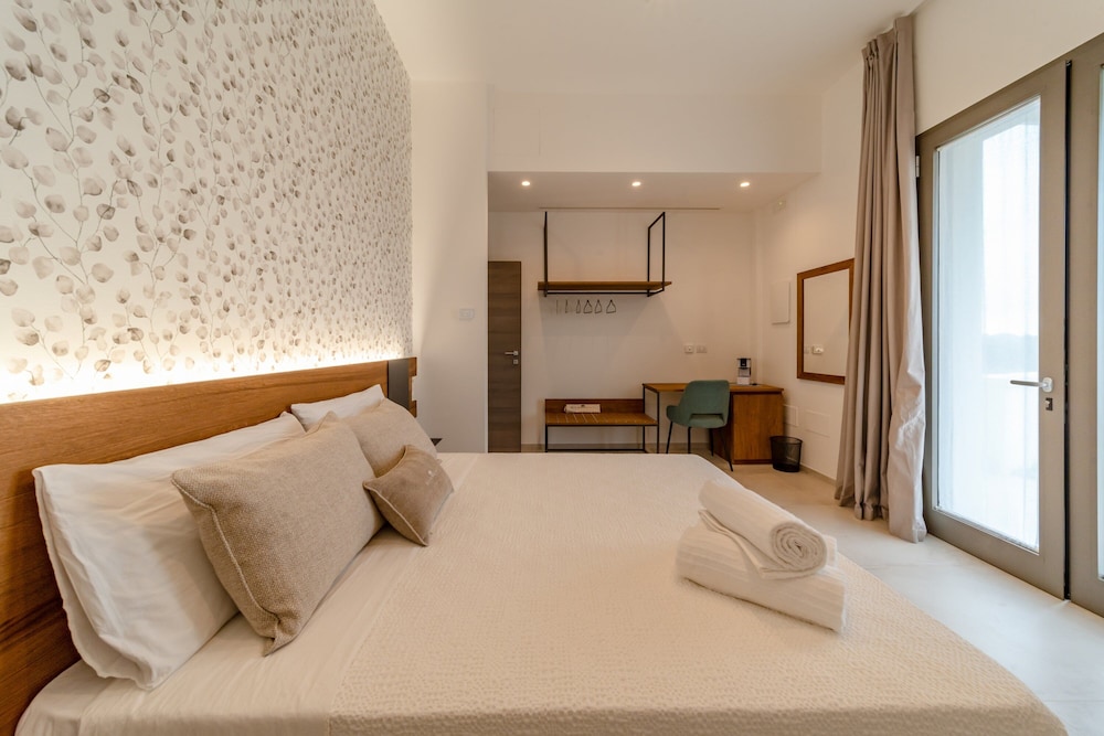 Sarmenti Agriresort 7/26