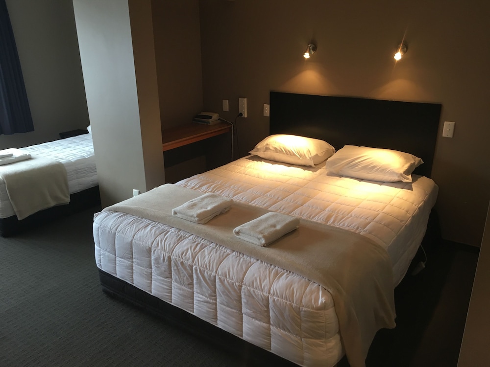 Fiordland Hotel Motel 20/54