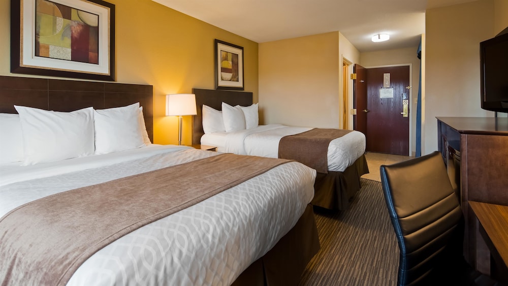 Best Western Port Huron Blue Water Bridge 15/31