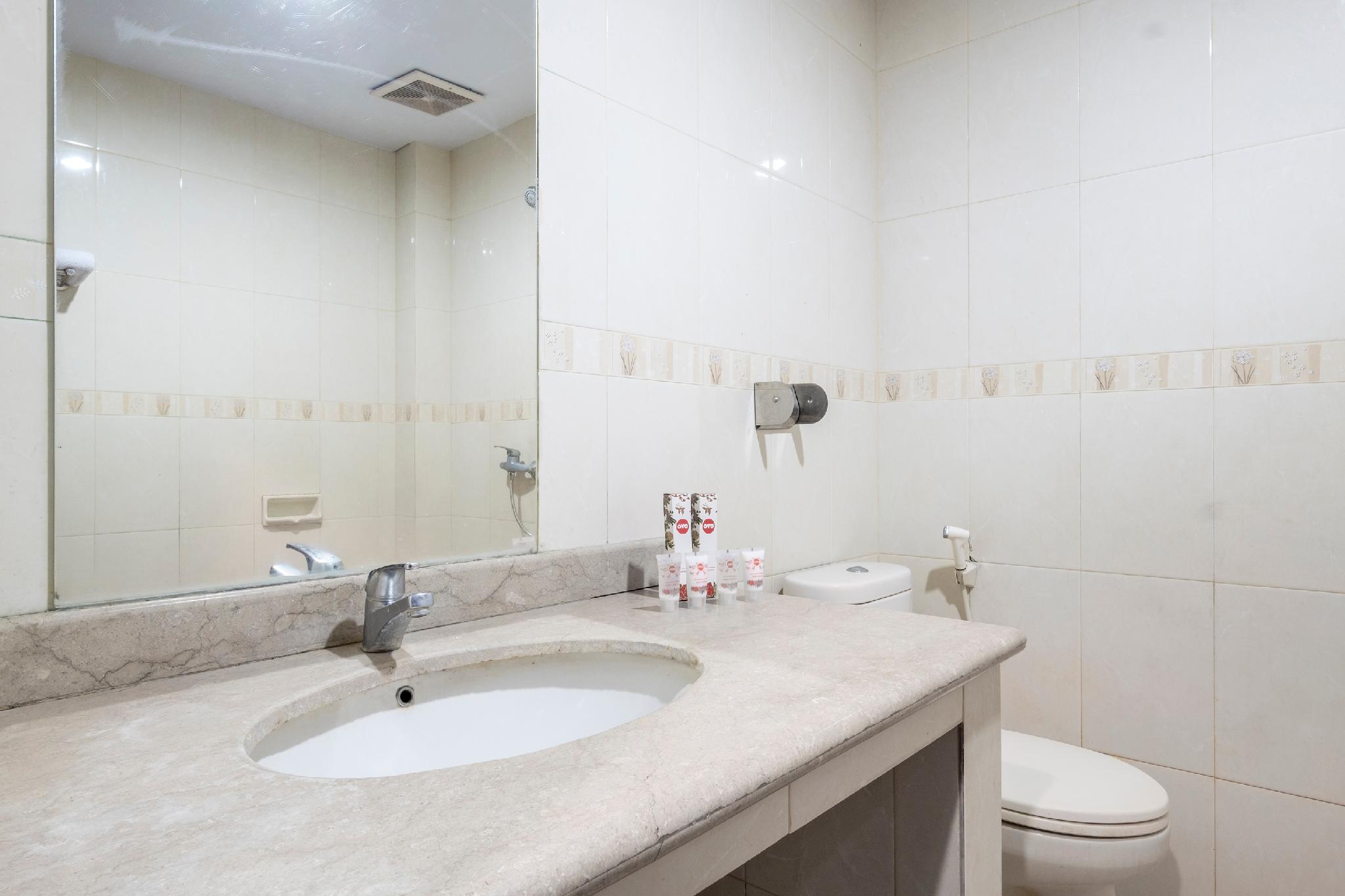Oyo 329 Hotel Darma Nusantara 2 20/20