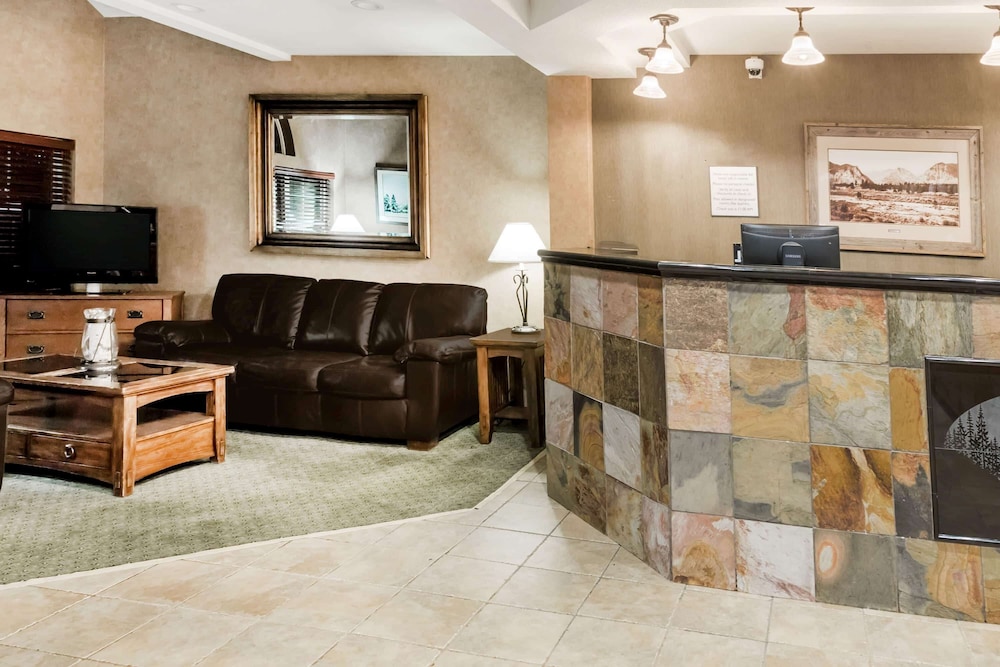 Ramada by Wyndham Frisco 7/32
