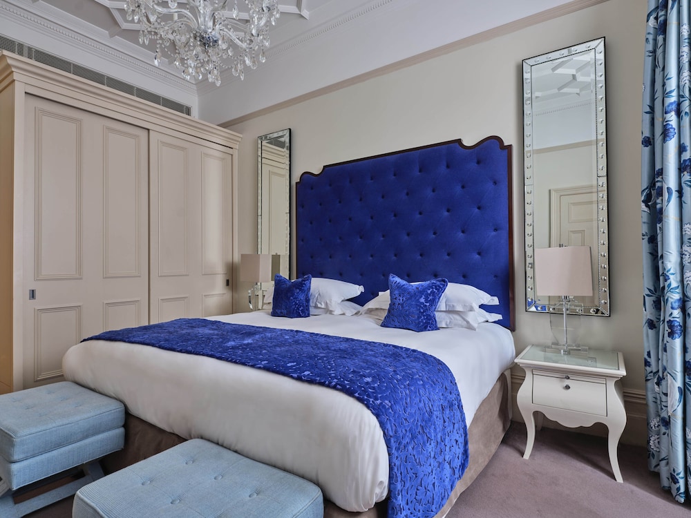 2 BEDROOMS, CLASSIC, APARTMENT