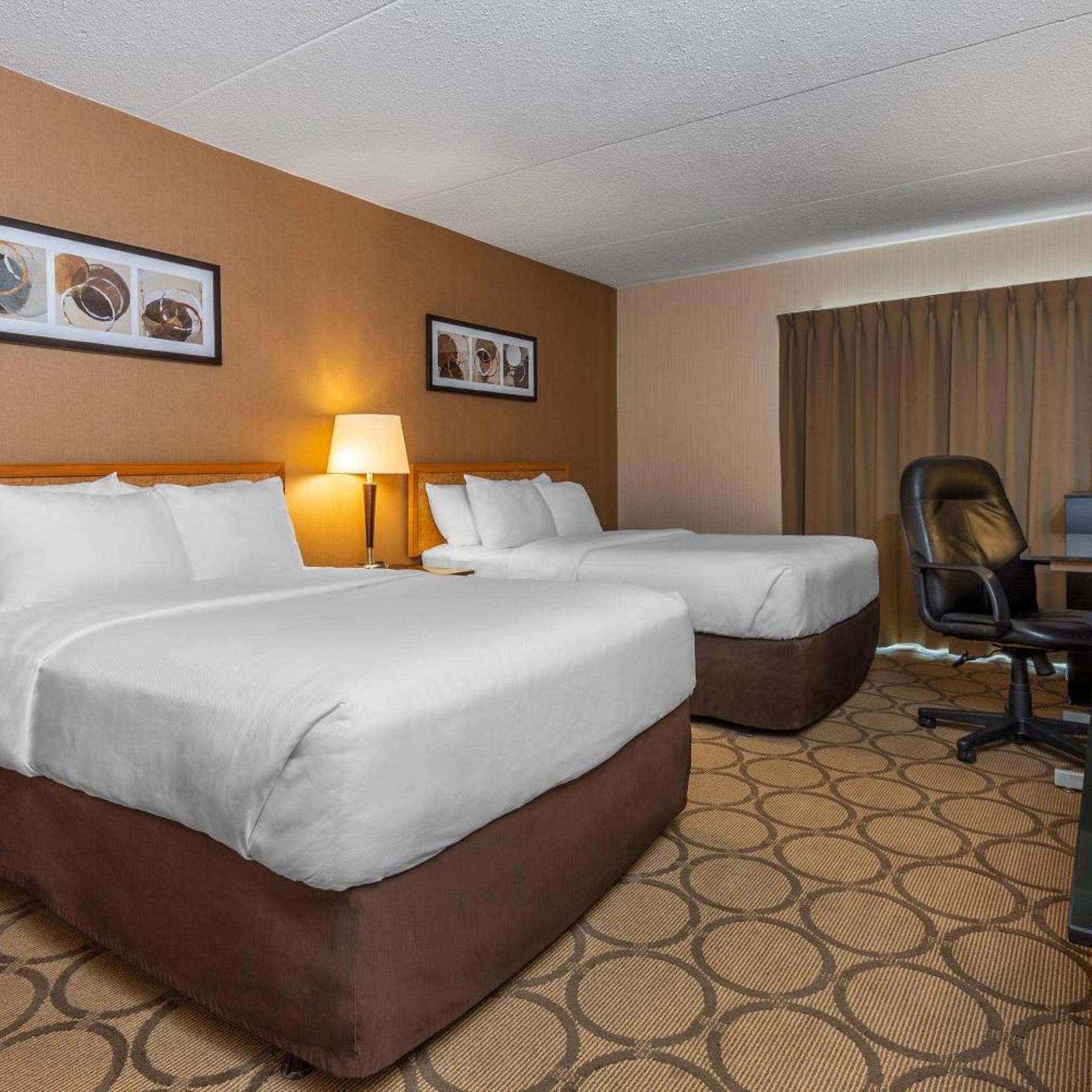 Drive Up, 2 Double Beds