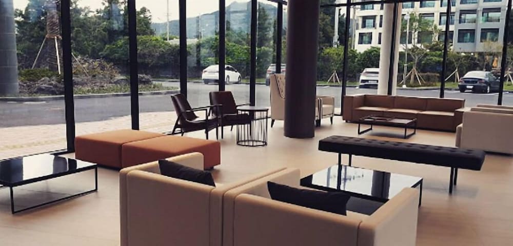 Grandmer Hotel Jeju 46/67