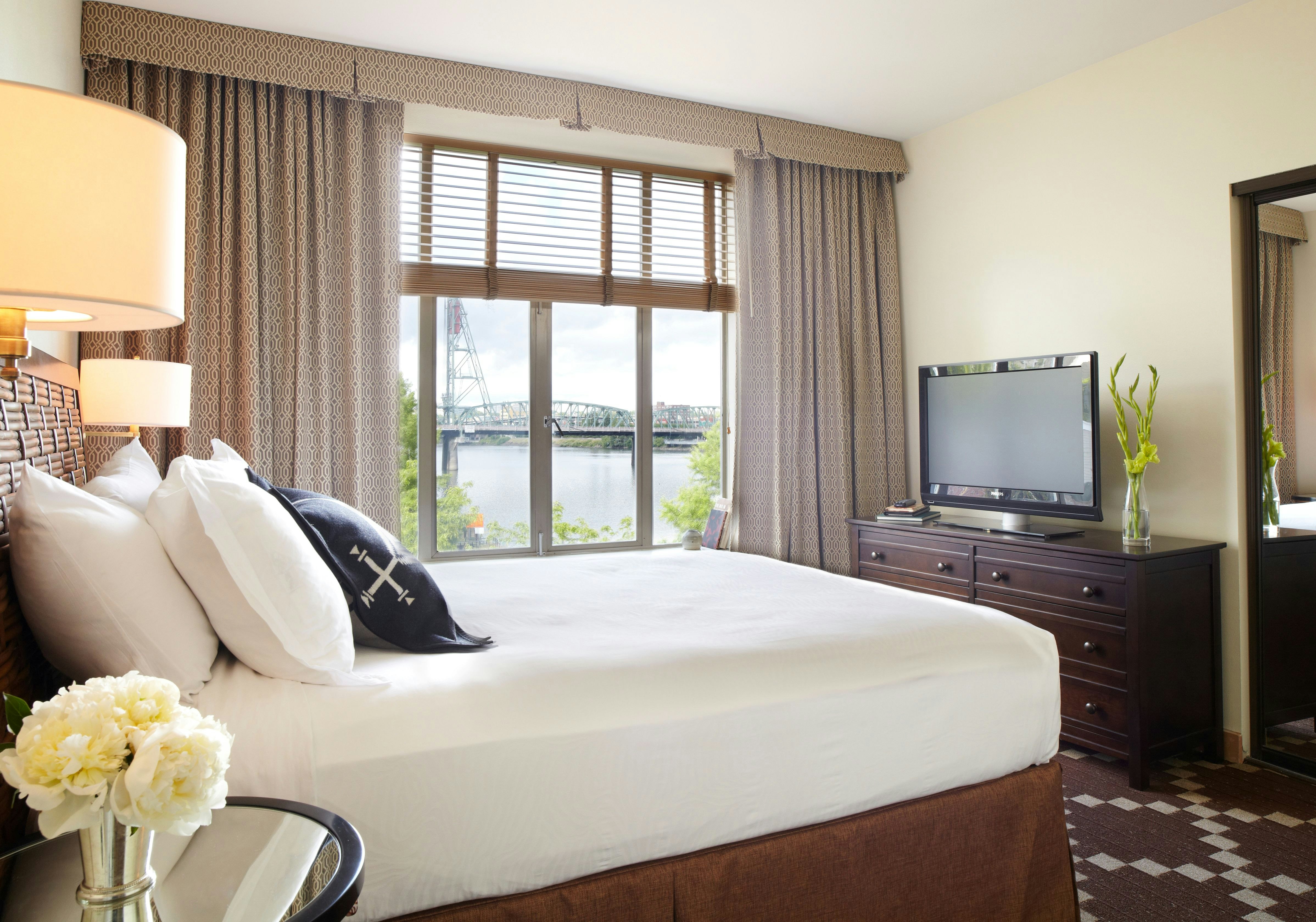 1 Bedroom, Suite, River View