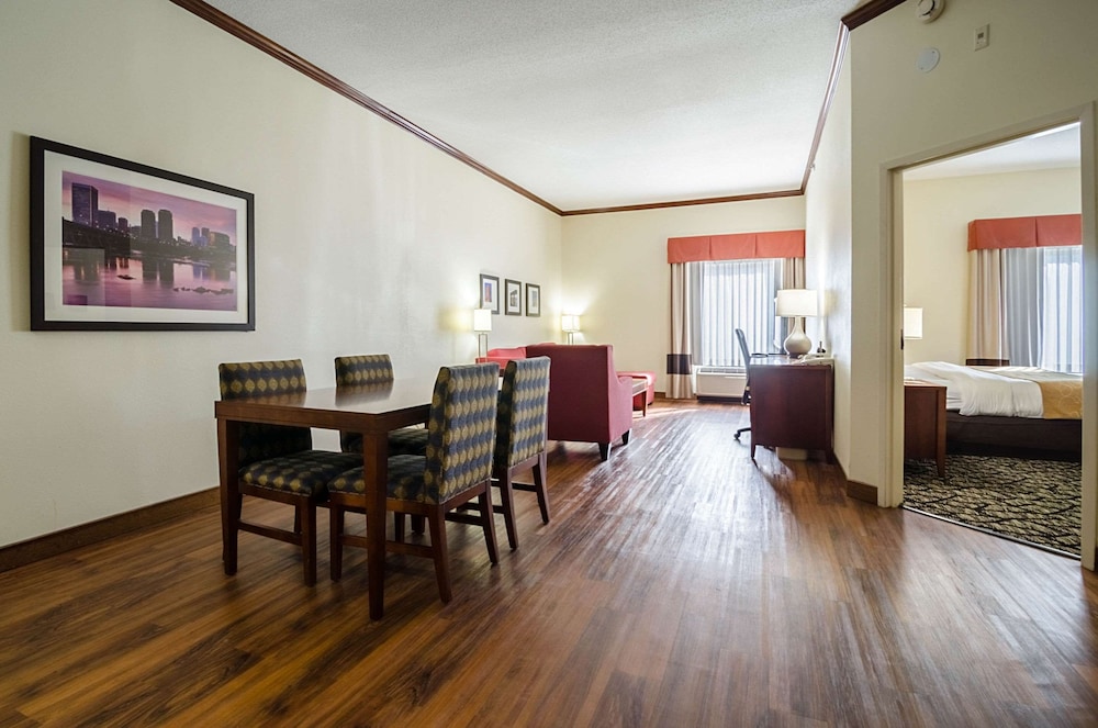 Comfort Suites Innsbrook Short Pump 44/52