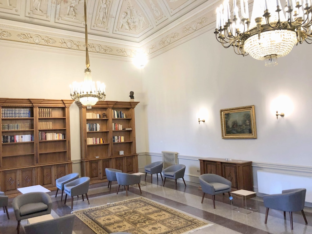 Palazzo Circolone 28/50