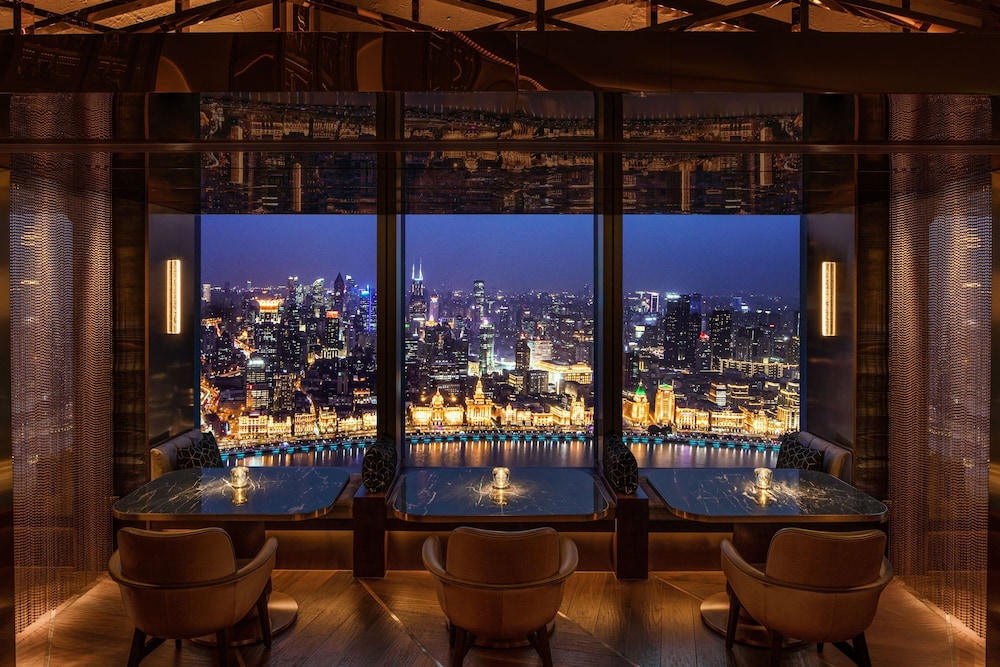 The Ritz Carlton Shanghai Pudong 50/68
