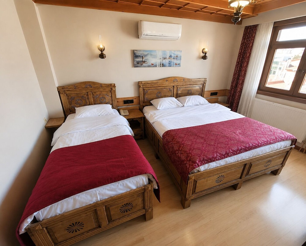 Saruhan Hotel 23/57
