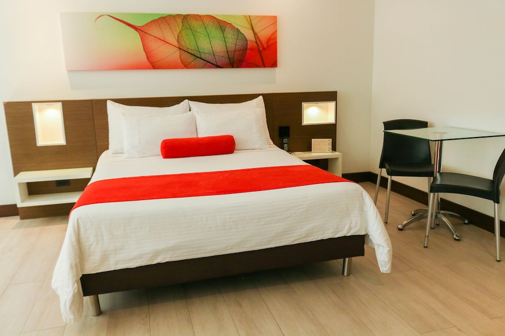 Hotel Loyds 14/64