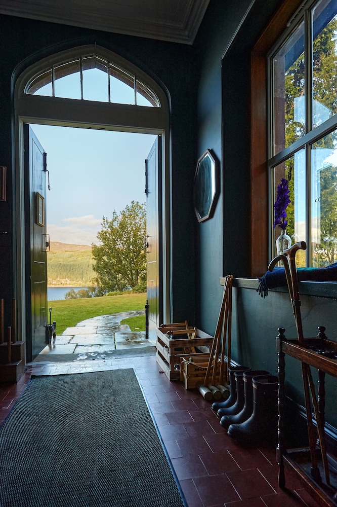 The Apartment at Foyers Lodge [VR] 22/50