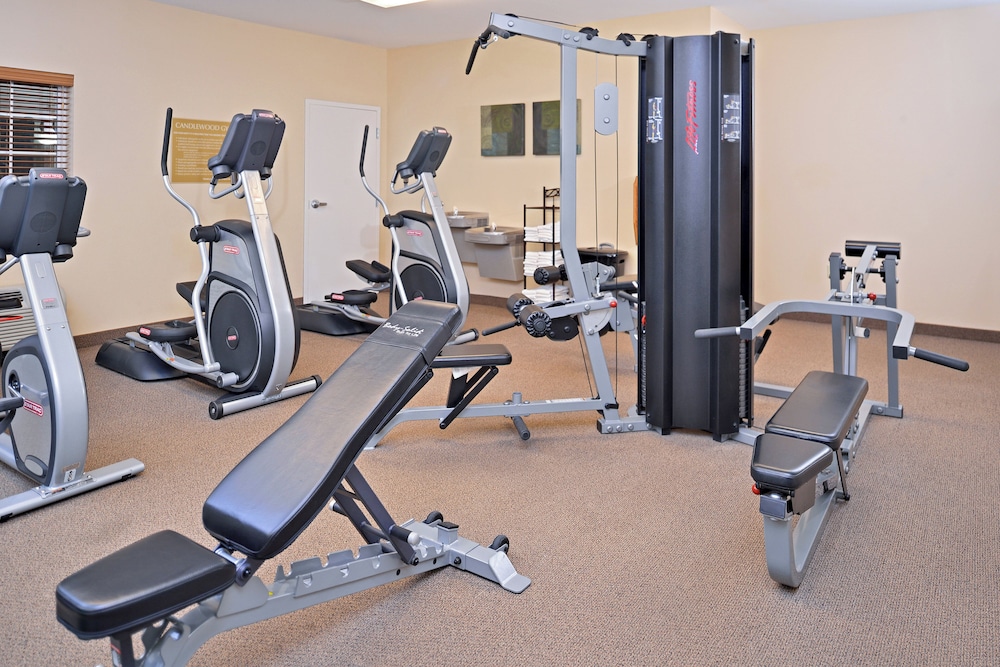 CANDLEWOOD SUITES WILLISTON 49/77
