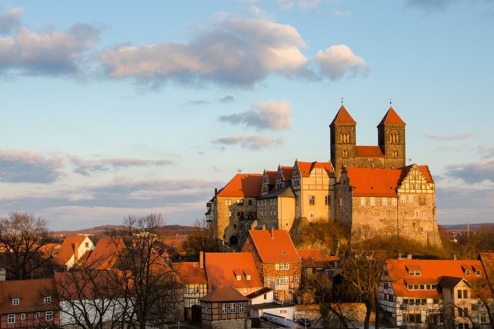 Acron Hotel Quedlinburg 55/59