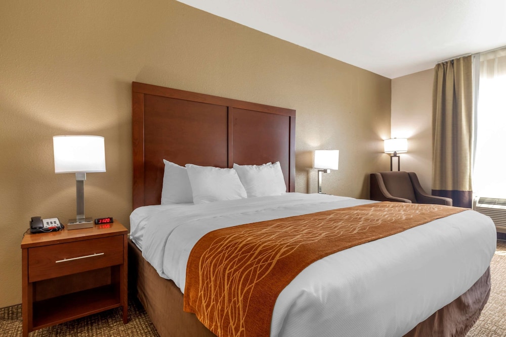 Comfort Inn Near UNT 7/31