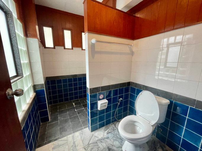 Connecting, Family, Kitchen