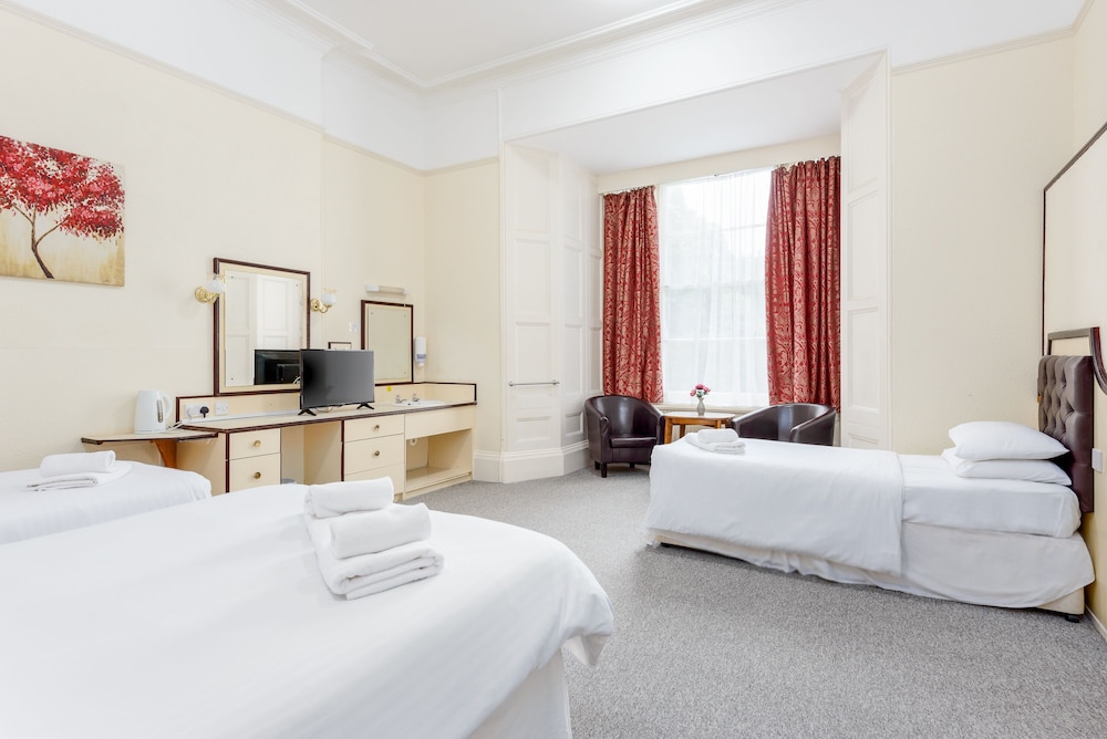 Devonshire Hotel 14/54
