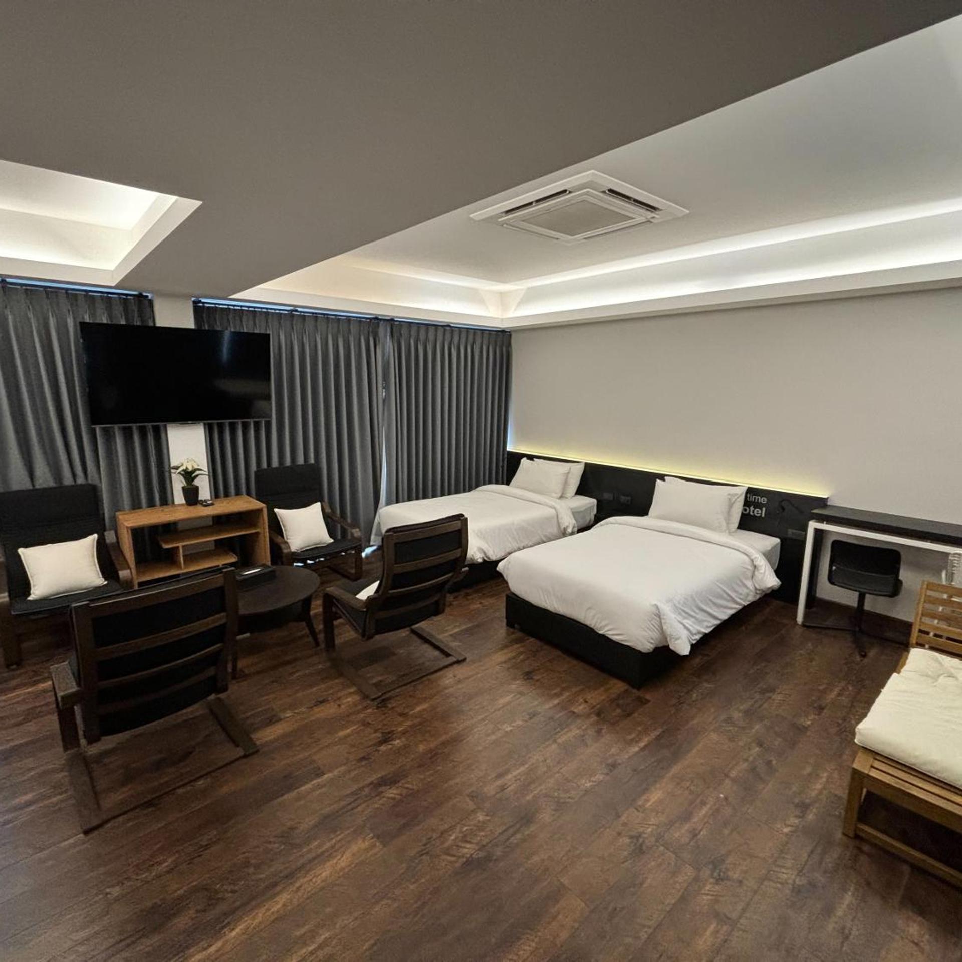 DUM Hotel 10/49
