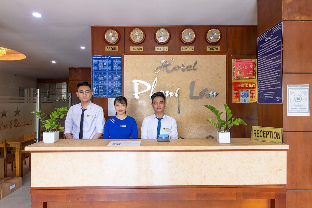 Phong Lan 2 Hotel 2/50