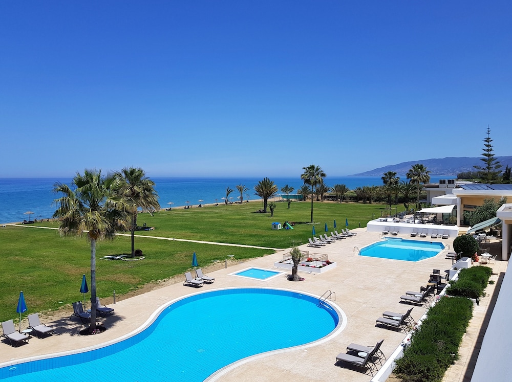 Natura Beach 18/50