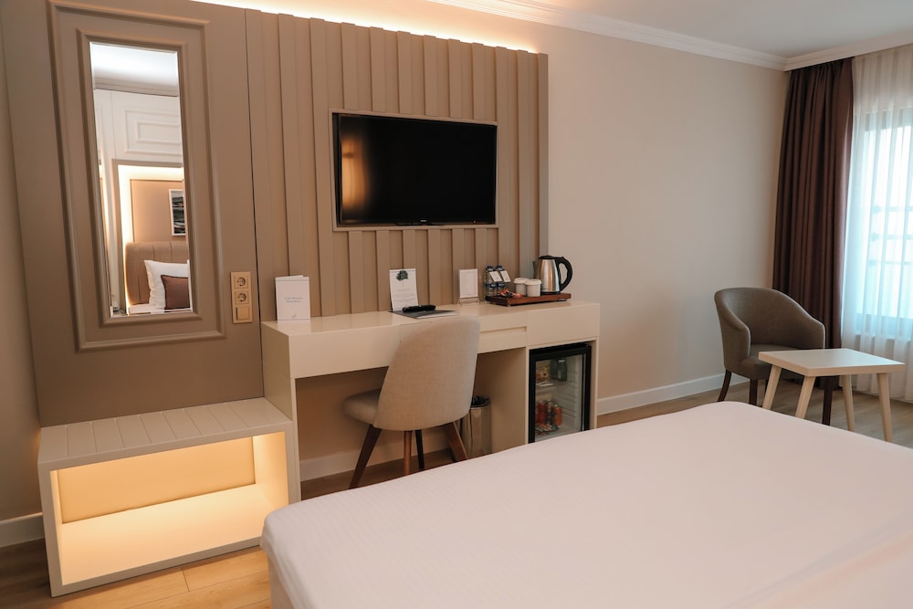 Vira Otel Suites 54/68