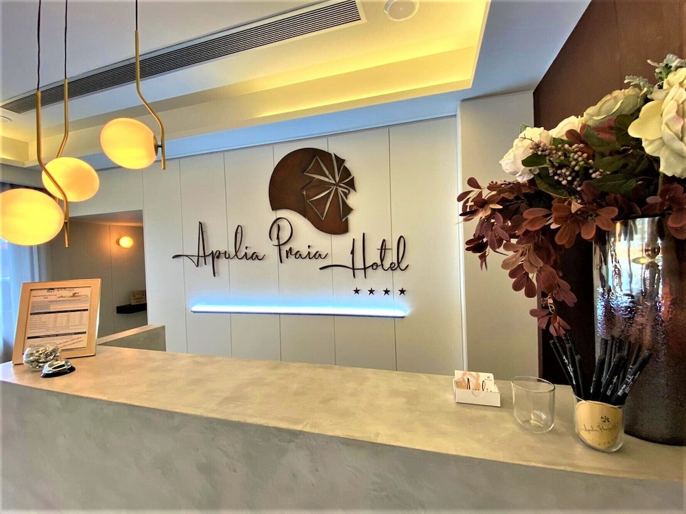 Apulia Praia Hotel 3/50