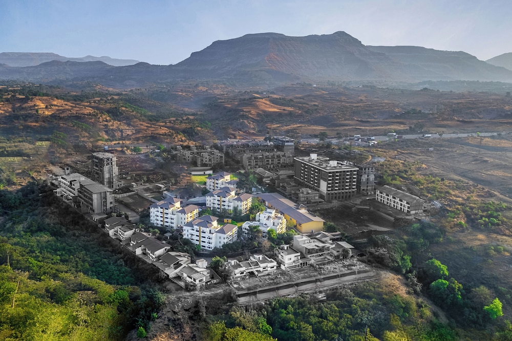 Mystic Valley Spa Resort 47/50