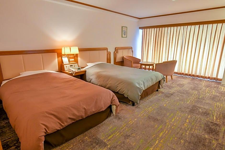 Daikoku Resort Hotel 11/46