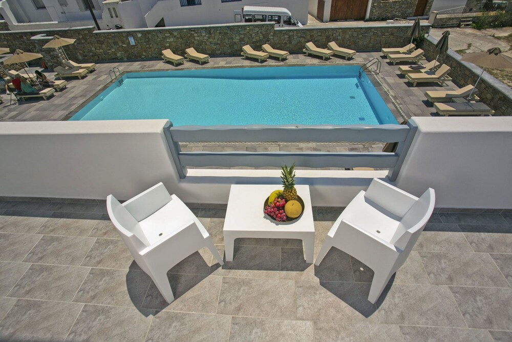Anna Maria Mykonos Hotel 50/66