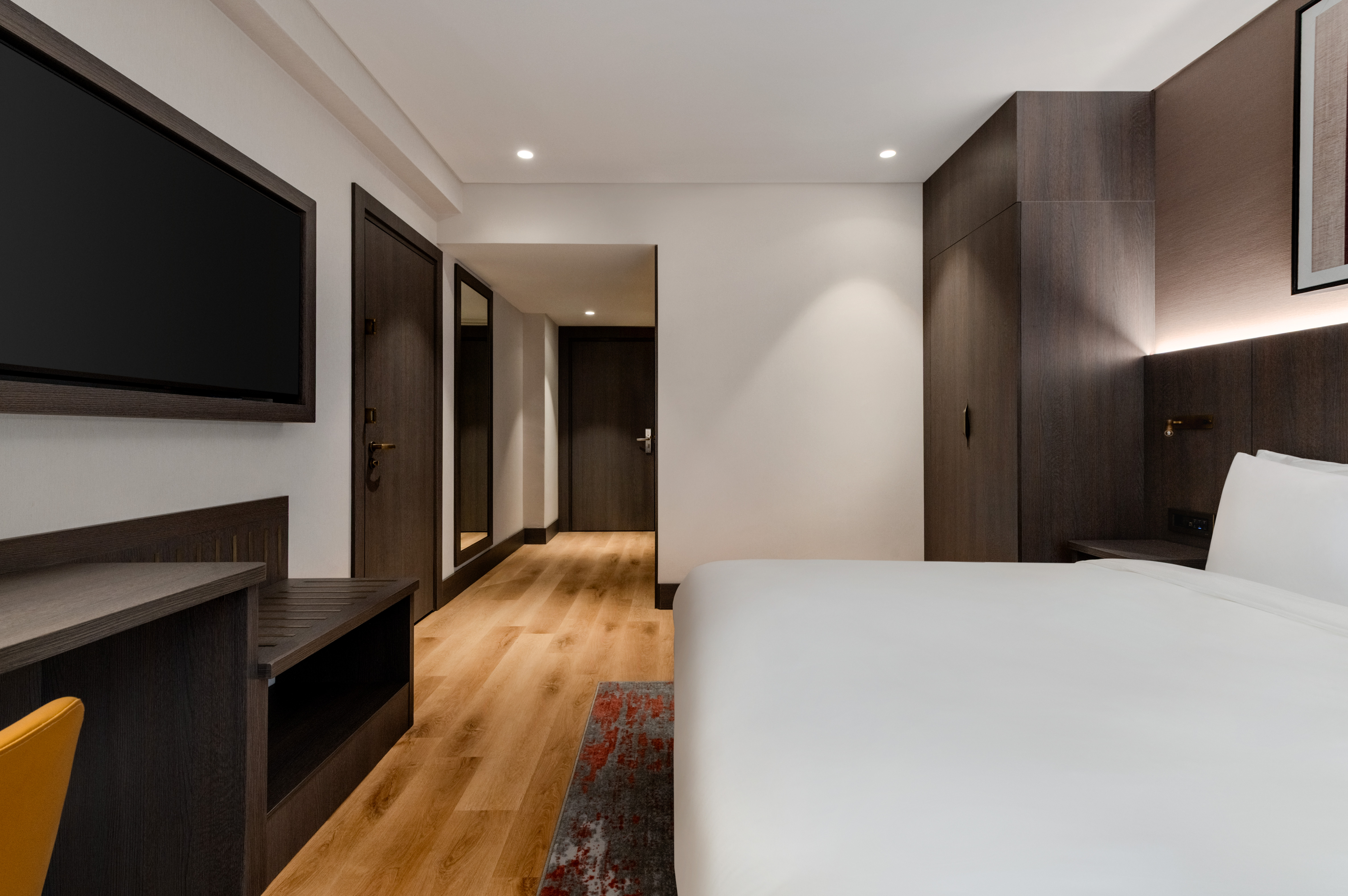 1 Bed Accesible Room