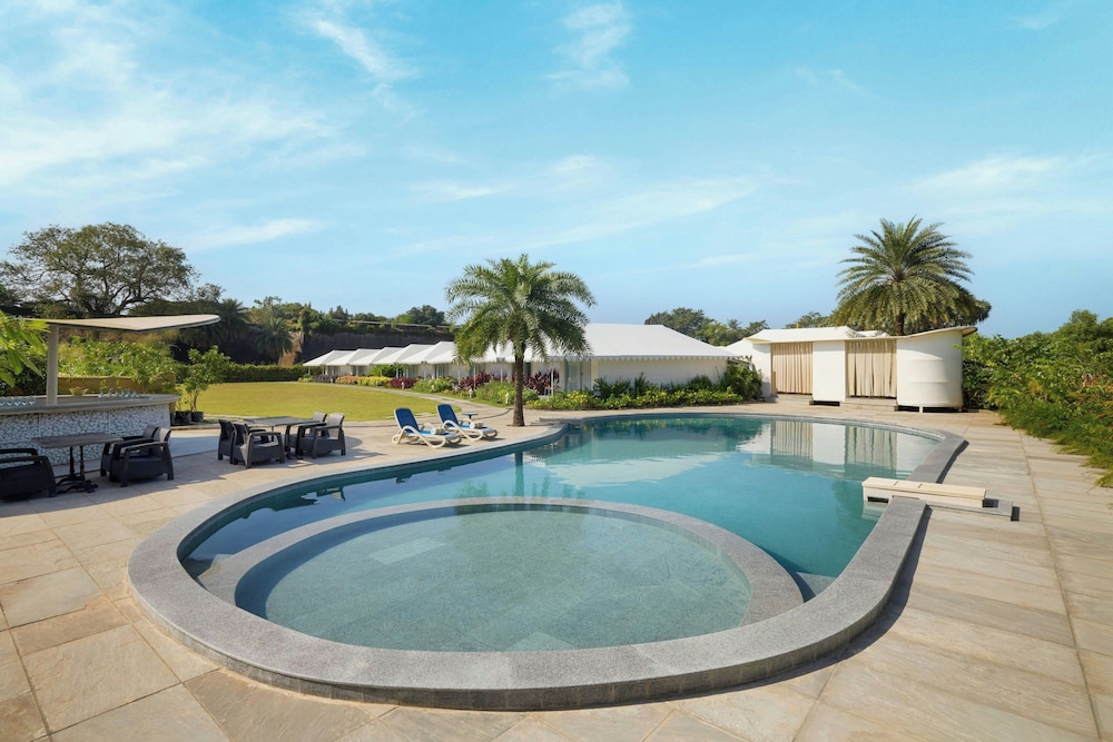 The Fern Seaside Luxurious Tent Resort, Diu 61/66