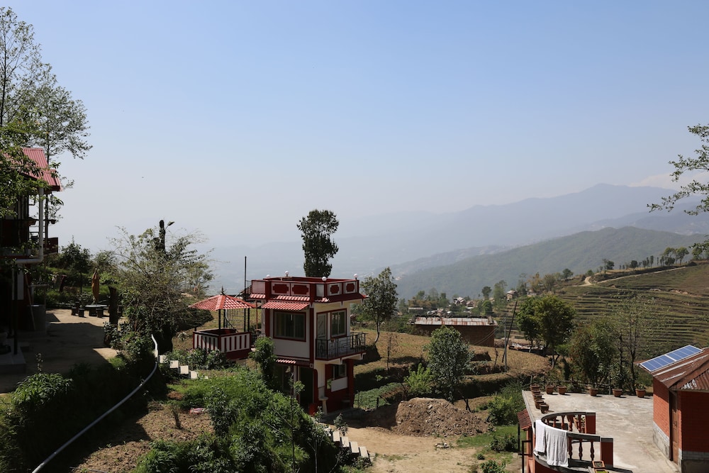 Hotel Mount Paradise 40/43