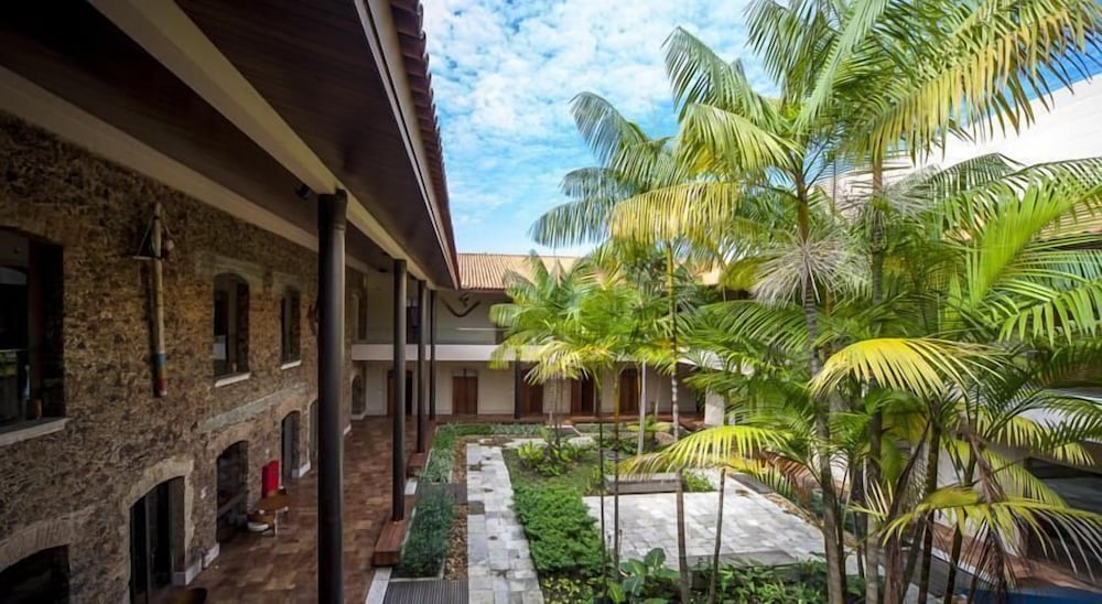 Atrium Quinta De Pedras 64/68