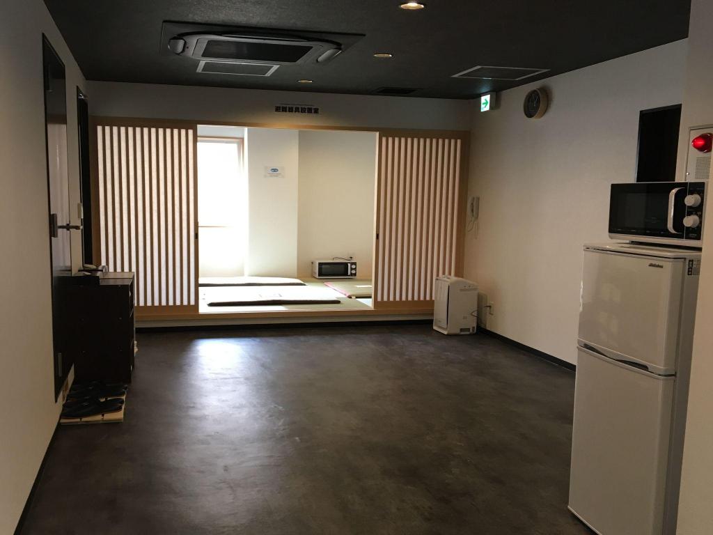 Lore Hostel Doutonbori 74/99